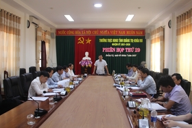 The Economic - Budget Committee of the Provincial People's Council works with the Provincial Economic Zone Management Board