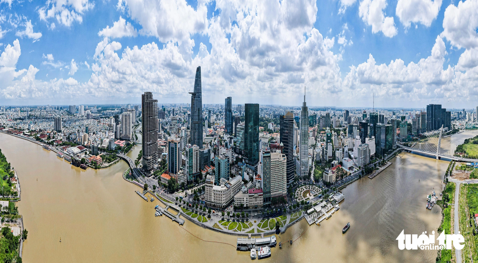 Vista desde flycam del puente peatonal planificado de 1 billón de VND en el centro de la ciudad de Ho Chi Minh