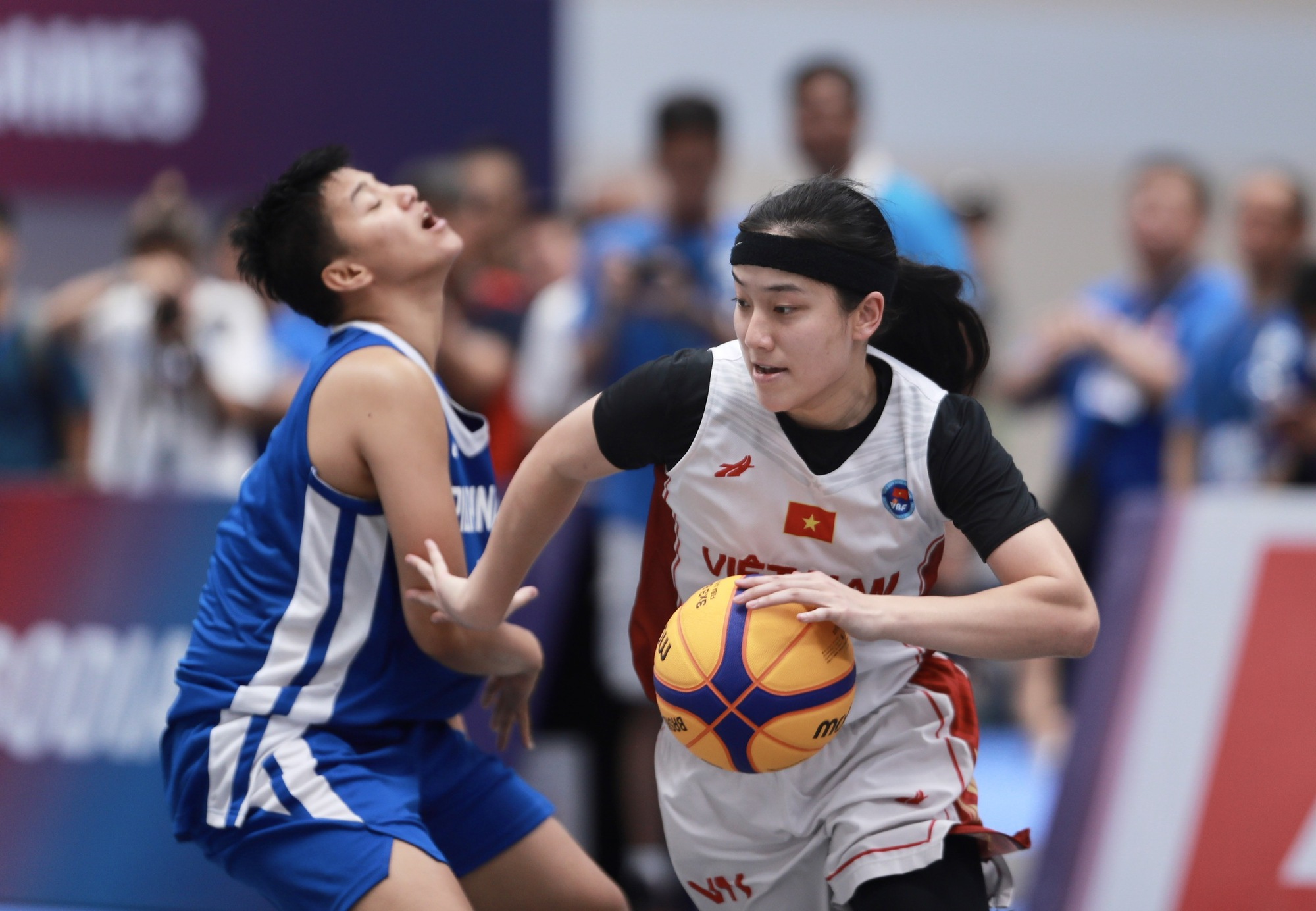 Giọt nước mắt nghẹn nào của bóng rổ nữ 3x3 Việt Nam sau chiến thắng lịch sử - Ảnh 6.
