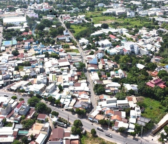 ホーチミン市とビンズオン省を結ぶ約1兆2千億ドンの路線の全景（写真8）