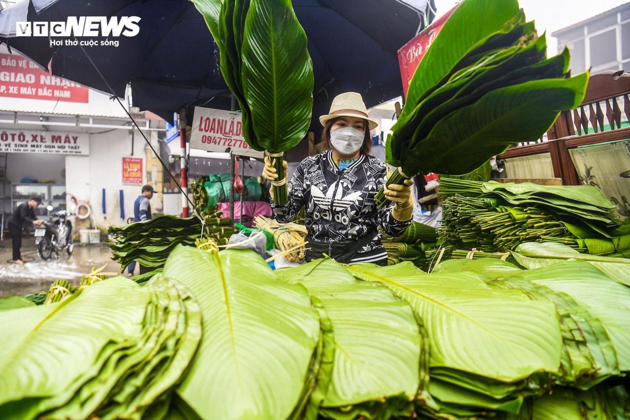 ตลาดใบดงที่เก่าแก่ที่สุดในฮานอยจะคึกคักตั้งแต่วันก่อนถึงเทศกาลเต็ต-พฤศจิกายน