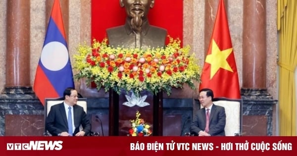 El presidente Vo Van Thuong recibe al primer ministro de Laos