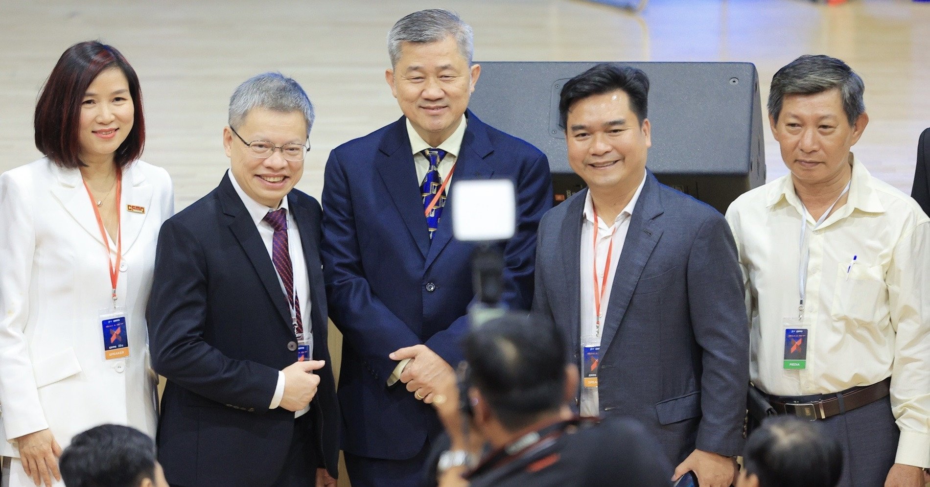 마케팅업계 최대 주제, 50명 이상의 전문가가 토론