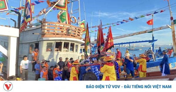 Stoppen Sie die Aktivitäten des Nghinh Ong Thang Tam Festivals in Vung Tau