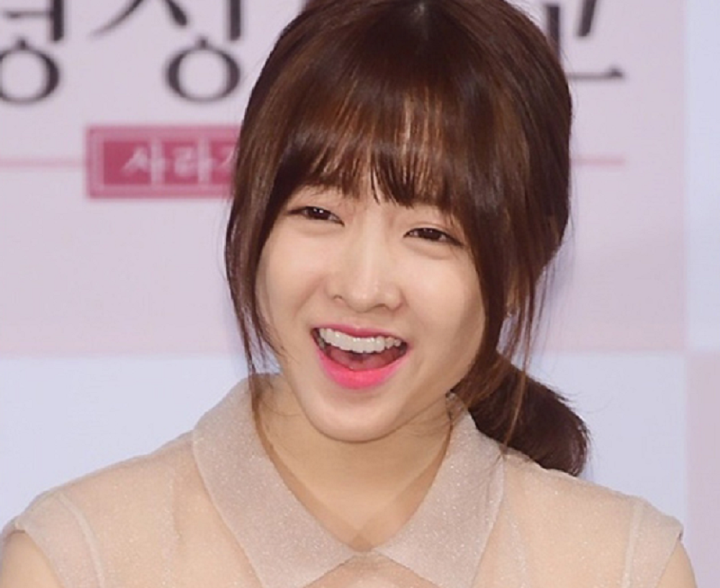 What hairstyle should I wear for single eyelids to look as beautiful as Korean stars? - 1