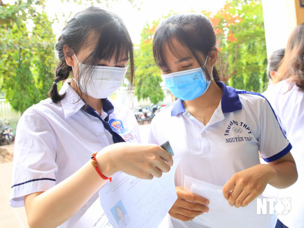 Directive du président du Comité populaire provincial sur l'organisation de l'examen de fin d'études secondaires et de l'examen d'entrée au lycée en 2023 dans la province de Ninh Thuan