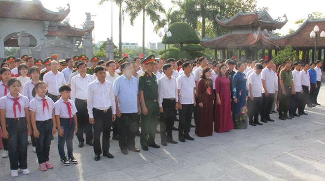 Paying tribute to comrade Luong Khanh Thien - a typical senior leader of the Party