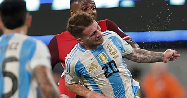 Đội tuyển Argentina bất ngờ đổi kế hoạch vì Messi?