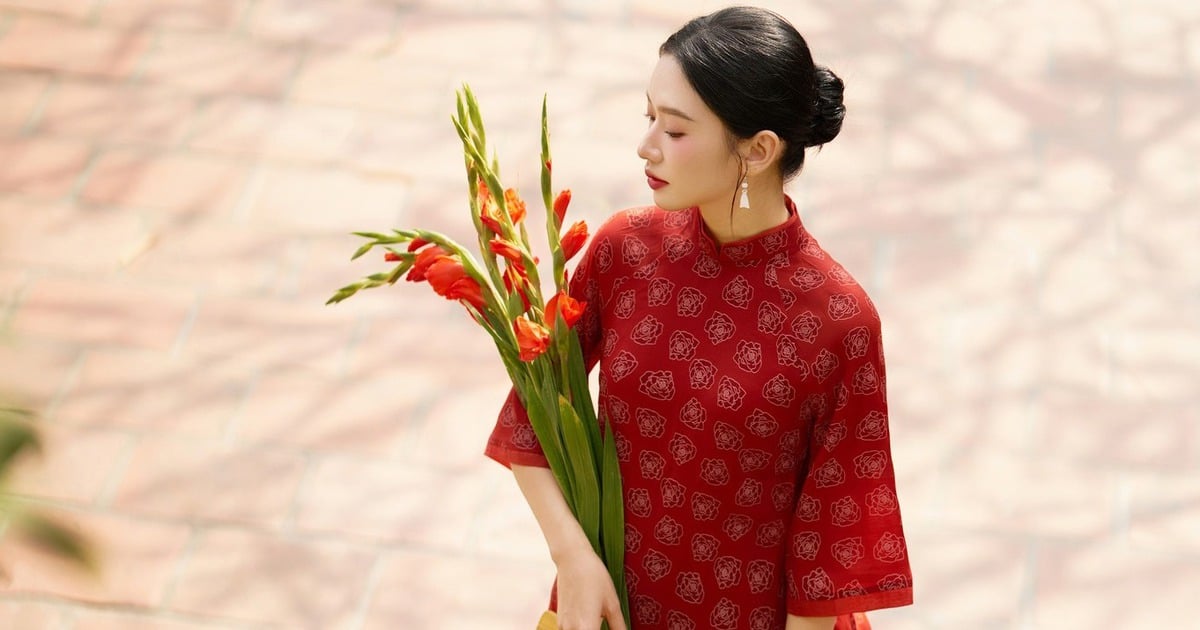 5 wunderschöne und beliebte Ao Dai-Designs für die Tet At Ty-Saison