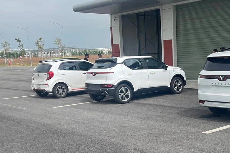 VinFast VF 5 continues to test in Vietnam, revealing new exterior colors - 8