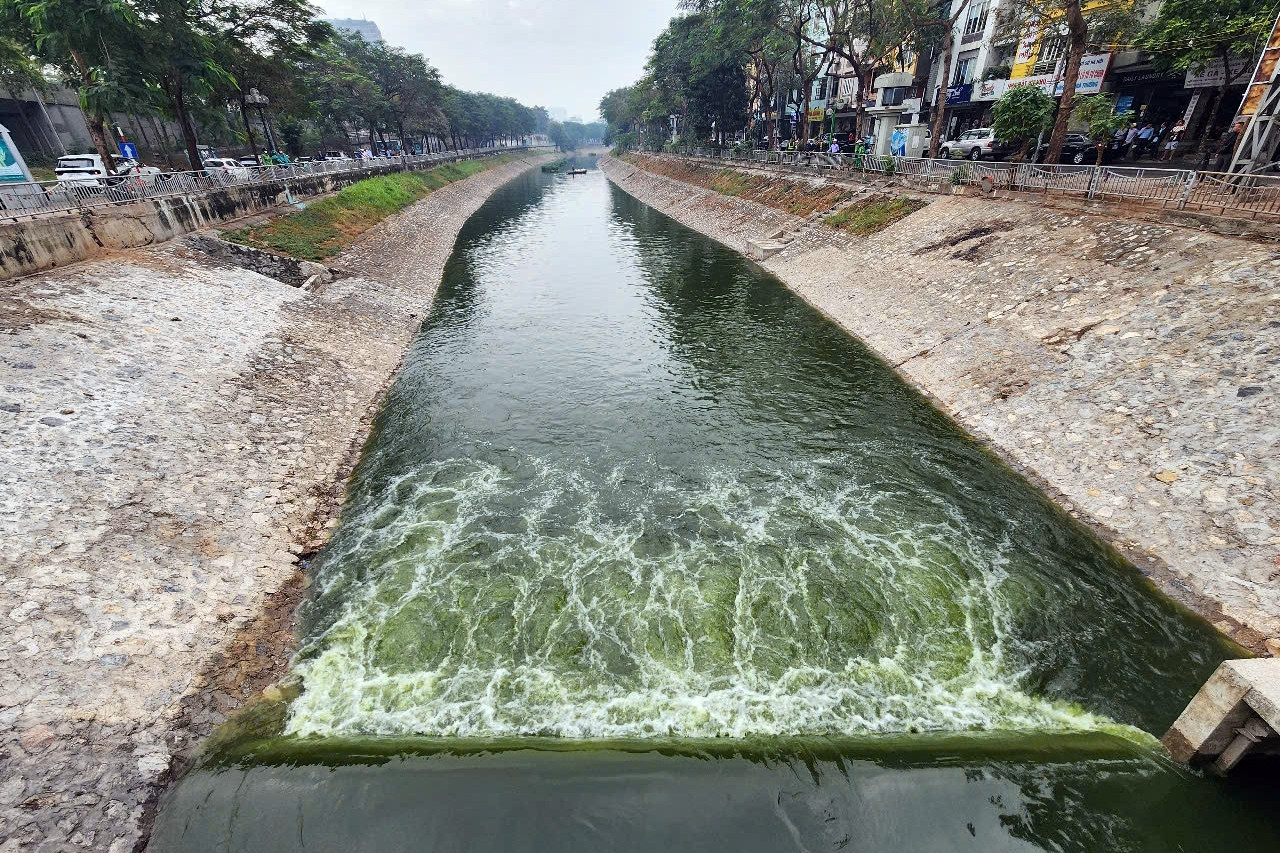 Reducción de más de 5 billones de VND para el proyecto de 'reactivación' del río To Lich