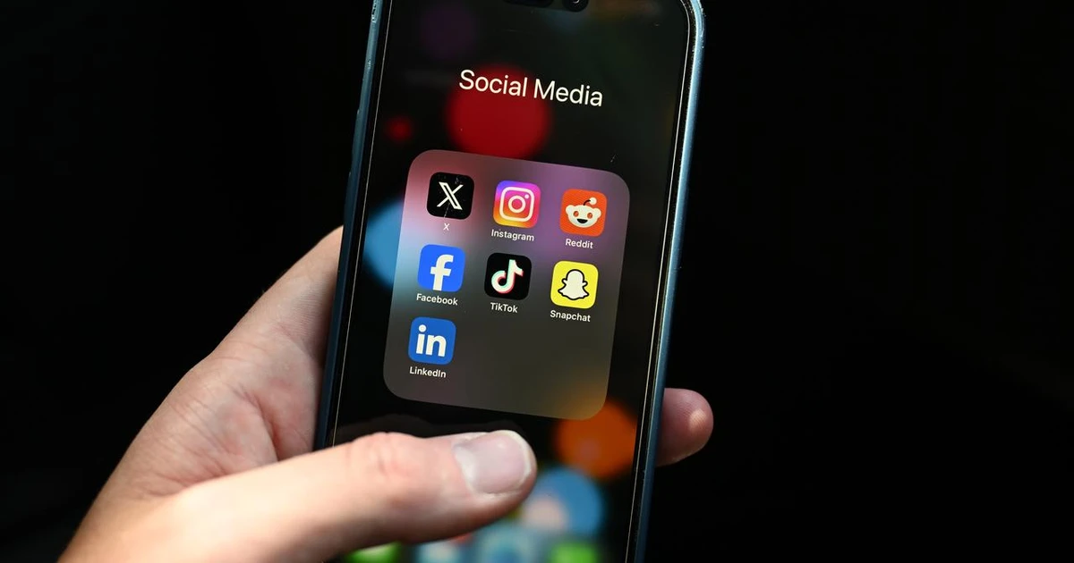 Australia proposes roadmap to limit age of social media usage