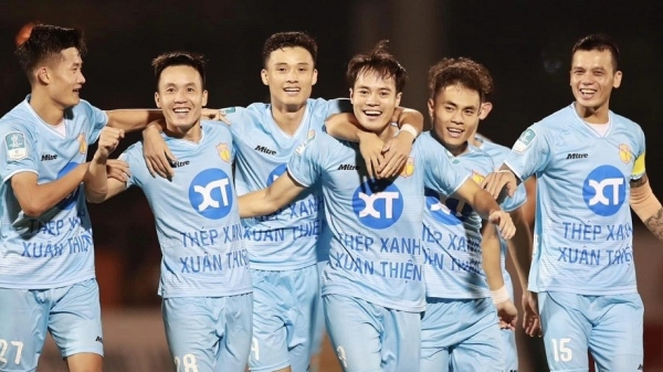 Van Toan a marqué le premier but, Nam Dinh Club a remporté une large victoire contre Binh Phuoc