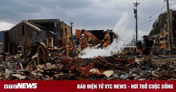 Les chutes de neige entravent les efforts de secours après le tremblement de terre au Japon