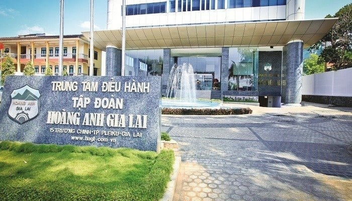 Hoang Anh Gia Lai (HAG) mortgaged 165 million shares to borrow 1,050 billion for its subsidiary.