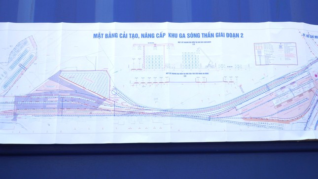 빈즈엉(Binh Duong)은 송탄(Song Than) 산업단지 부지를 이용해 국내 최대의 기차역을 건설하고 싶어한다 사진 9