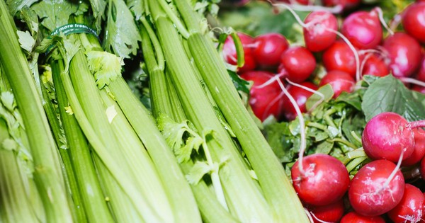 Hilft Selleriesaft, den Cholesterinspiegel und den Blutdruck zu senken?