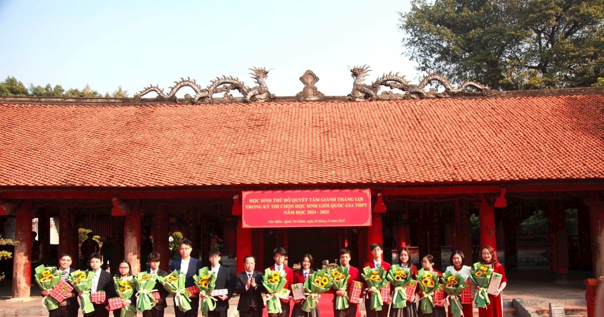 Hanoi lidera el país en cuanto al número de estudiantes excelentes a nivel nacional.