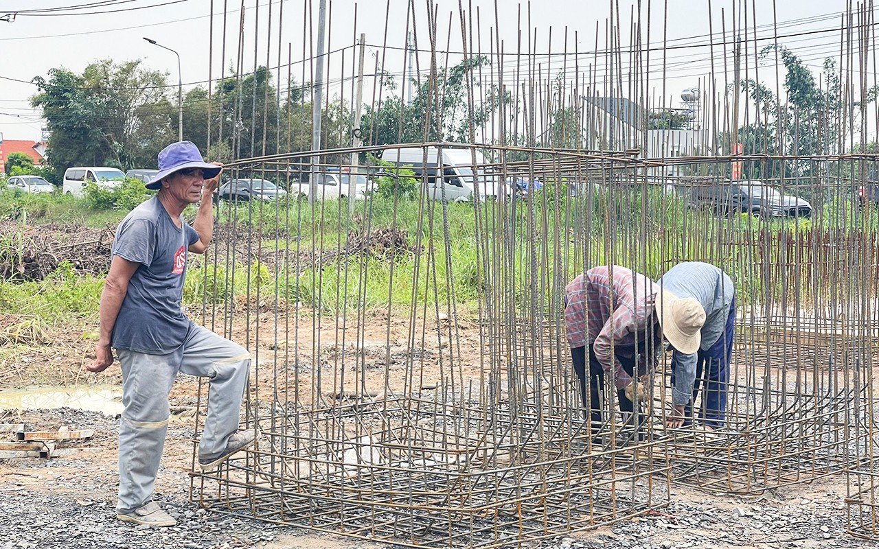 กิจกรรม - คณะผู้แทนรัฐสภาตรวจสอบโครงการบางส่วนในด่งนาย (ภาพที่ 4)