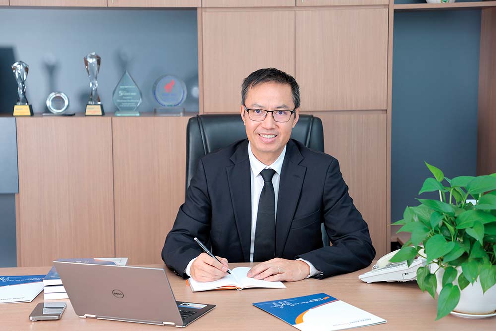 Ông Khamsaya Soukhavong - Chủ tịch, kiêm Tổng giám đốc Công ty Bảo hiểm nhân thọ Mirae Asset Prévoir (MAP Life) 