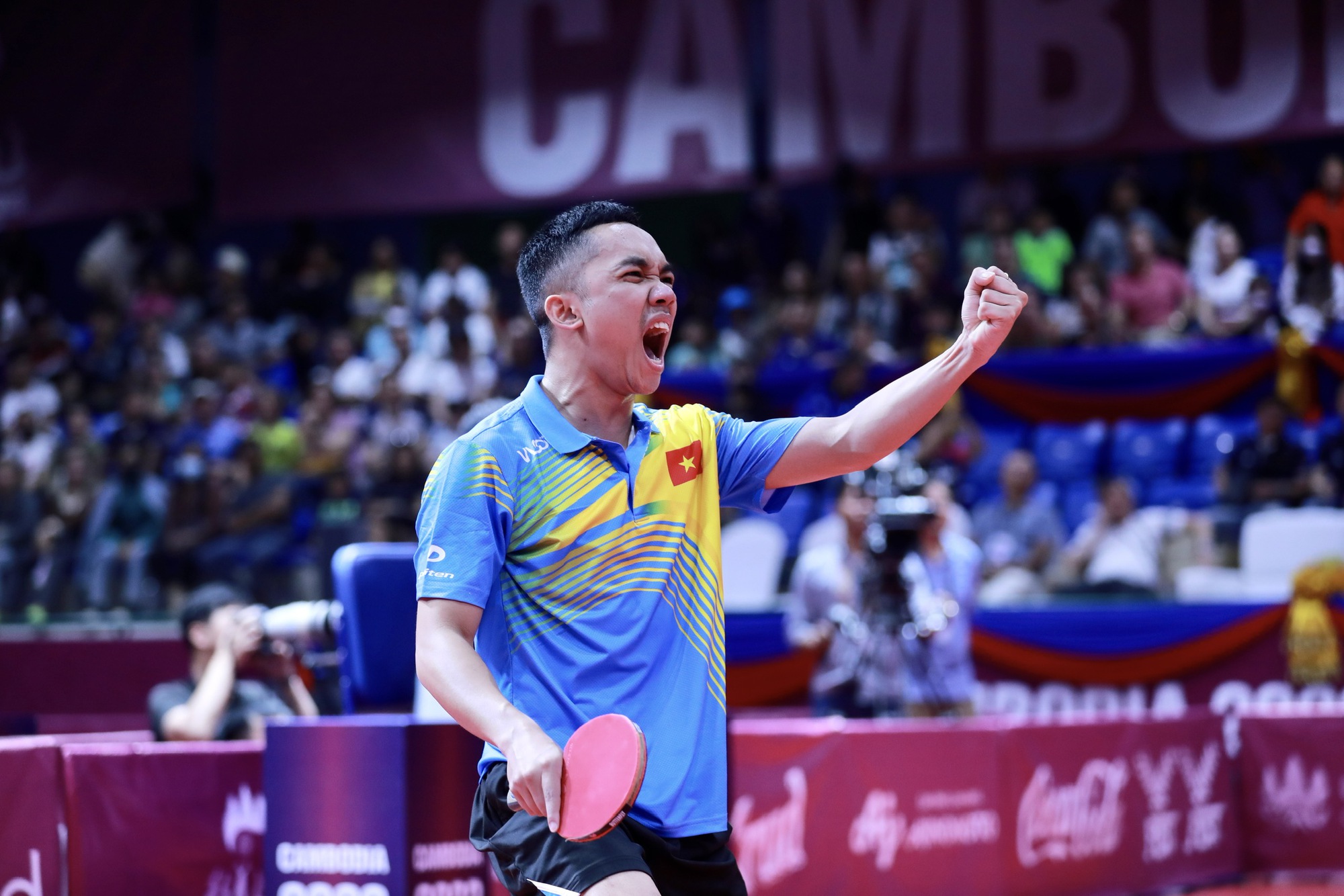 SEA Games 32: Hai nhà vô địch bóng bàn tuổi teen làm nên lịch sử sau 24 năm - Ảnh 5.