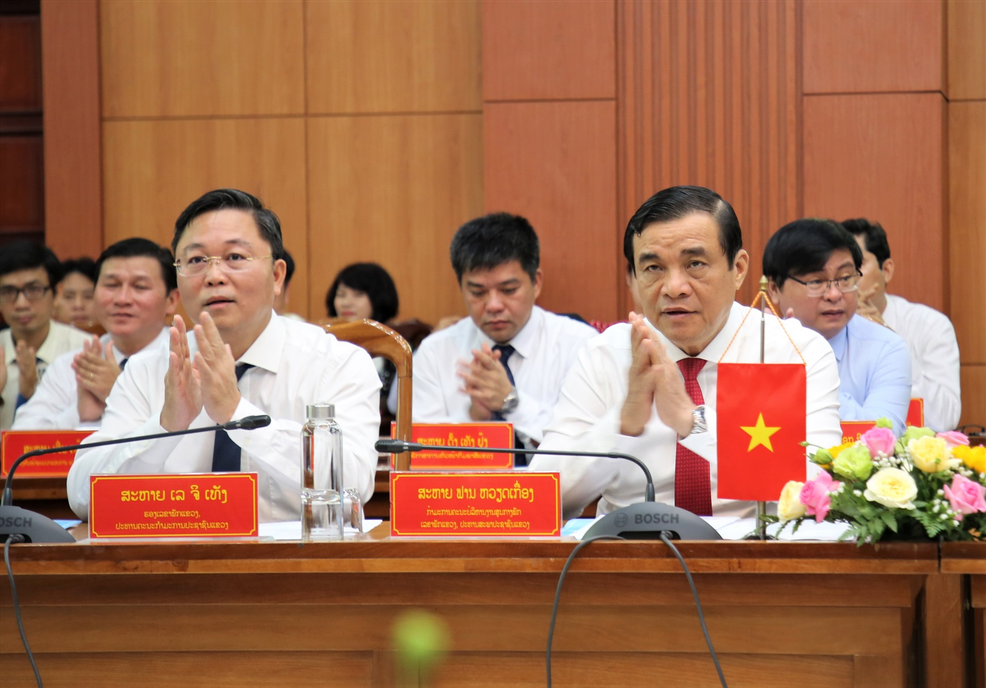 Leaders of Quang Nam province attended the talks. Photo: A.N