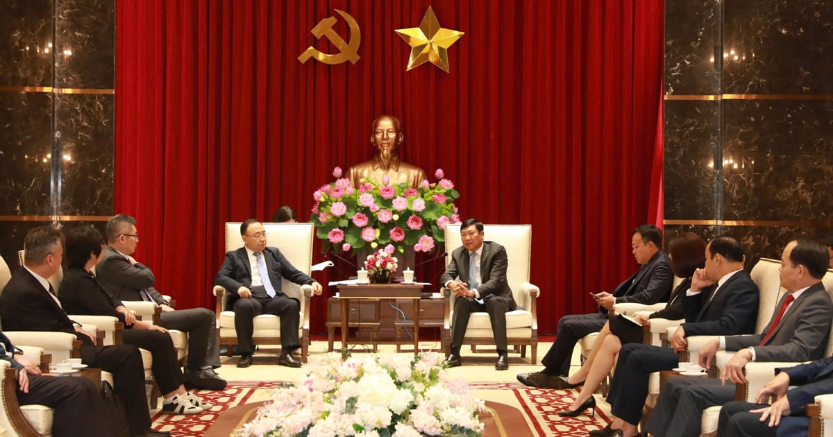 Fomento de la cooperación entre las organizaciones sindicales de Hanoi y Beijing