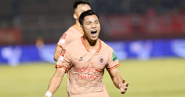 Former HAGL star shines amid rain of goals in match between Ho Chi Minh City Club and Hanoi Police