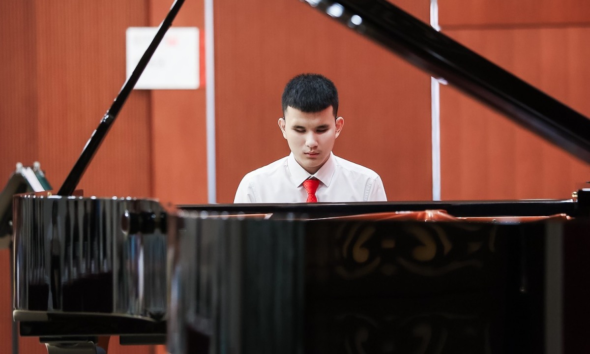 Primer alumno ciego que estudia piano en el Conservatorio