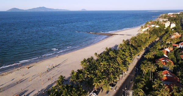 Después de invertir cientos de miles de millones de dongs, la playa que alguna vez fue la más hermosa de Asia está 'recuperándose' poco a poco