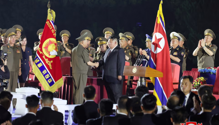 Triều Tiên cho ra mắt 250 bệ phóng tên lửa 'do ông Kim Jong Un thiết kế'