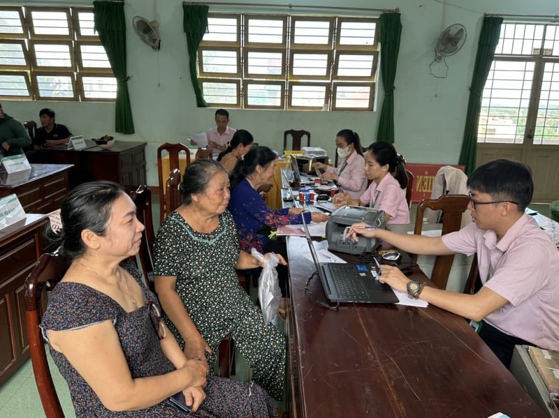 Die Binh Phuoc Social Policy Bank unterstützt Produktions- und Geschäftshaushalte in schwierigen Gebieten.  