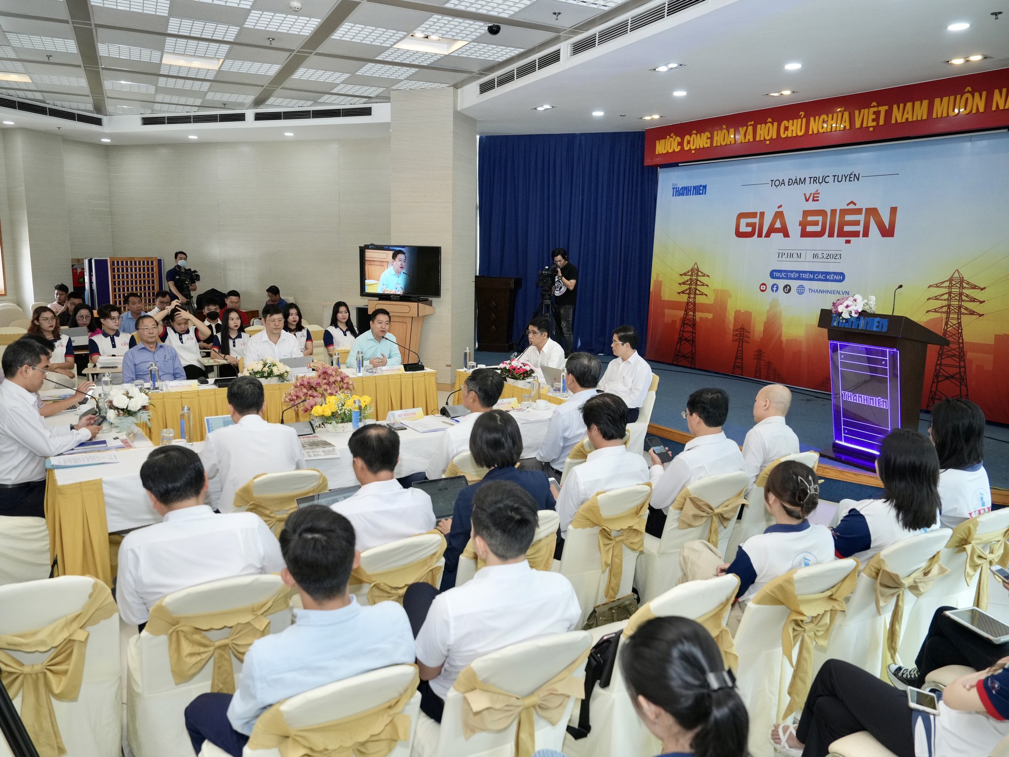 Giá điện còn tăng nữa không? - Ảnh 1.
