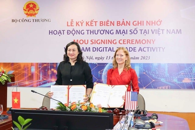 USAID គាំទ្រវៀតណាមក្នុងការអភិវឌ្ឍន៍ពាណិជ្ជកម្មឌីជីថល