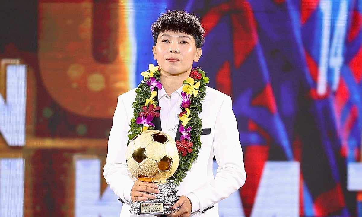 La portera Kim Thanh cumple su sueño del Balón de Oro