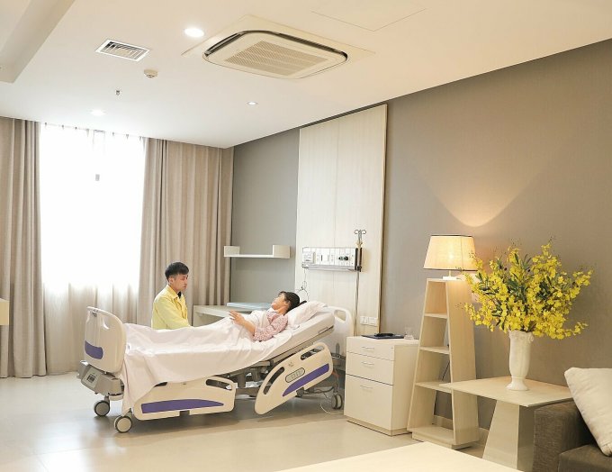 Một phòng nội trú trong Bệnh viện đa khoa Phương Đông thuộc Intracom. Ảnh: Intracom