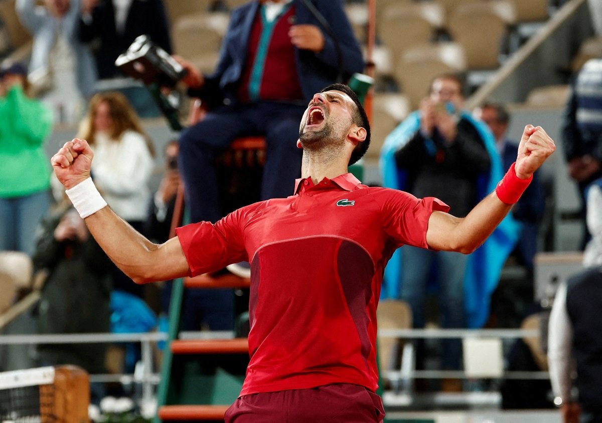 djokovic tao nen tran dau lich su o roland garros hinh anh 1