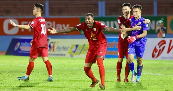 Khanh Hoa blew their own chance, Nam Dinh and SLNA showed off their class