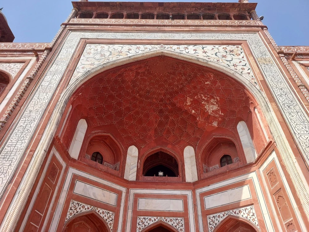 taj6.jpg