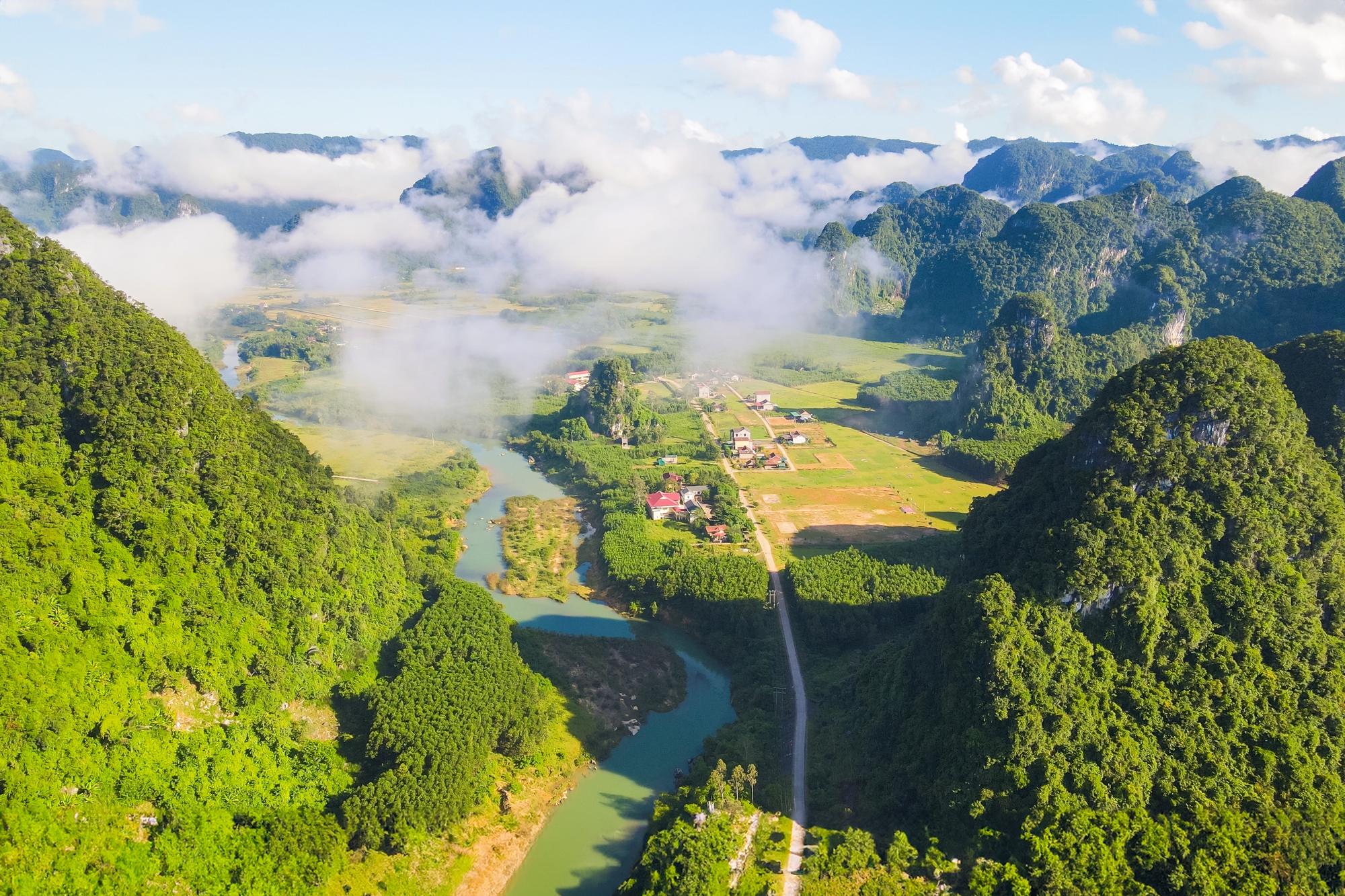 Tân Hóa, làng quê Quảng Bình có gì mà thành làng du lịch tốt nhất thế giới? - Ảnh 3.