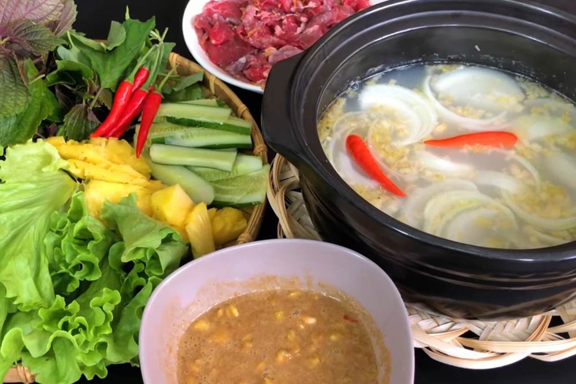 How to make delicious, authentic beef hotpot