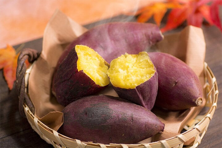 Les patates douces sont bon marché mais bonnes pour la santé.