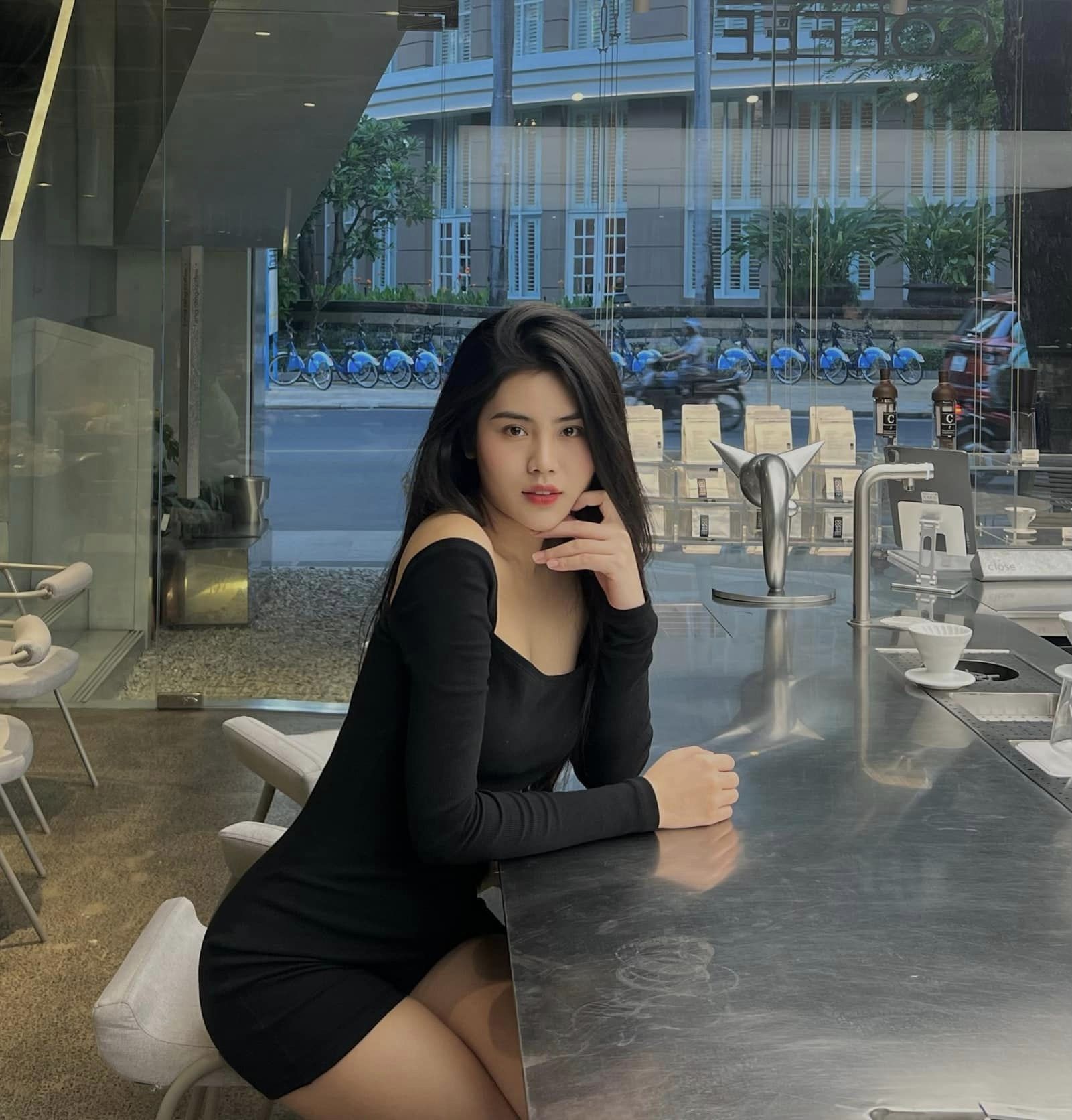 Cuộc sống kín tiếng Chu Thị Ánh Á hậu 2 Miss Fitness Vietnam 2022 và màn trả lời ứng xử ấp úng bị 
