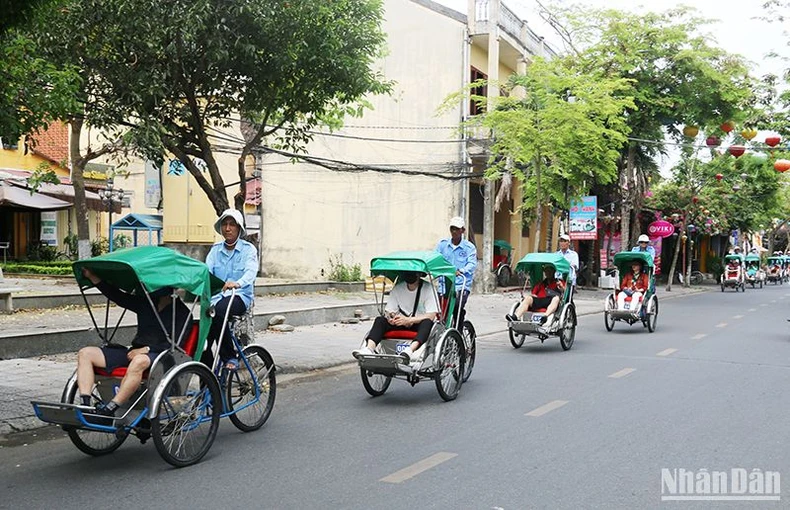 Hơn 100 doanh nghiệp tham gia kích cầu thu hút khách du lịch 2024 “Quảng Nam-Miền xanh Di sản” ảnh 2