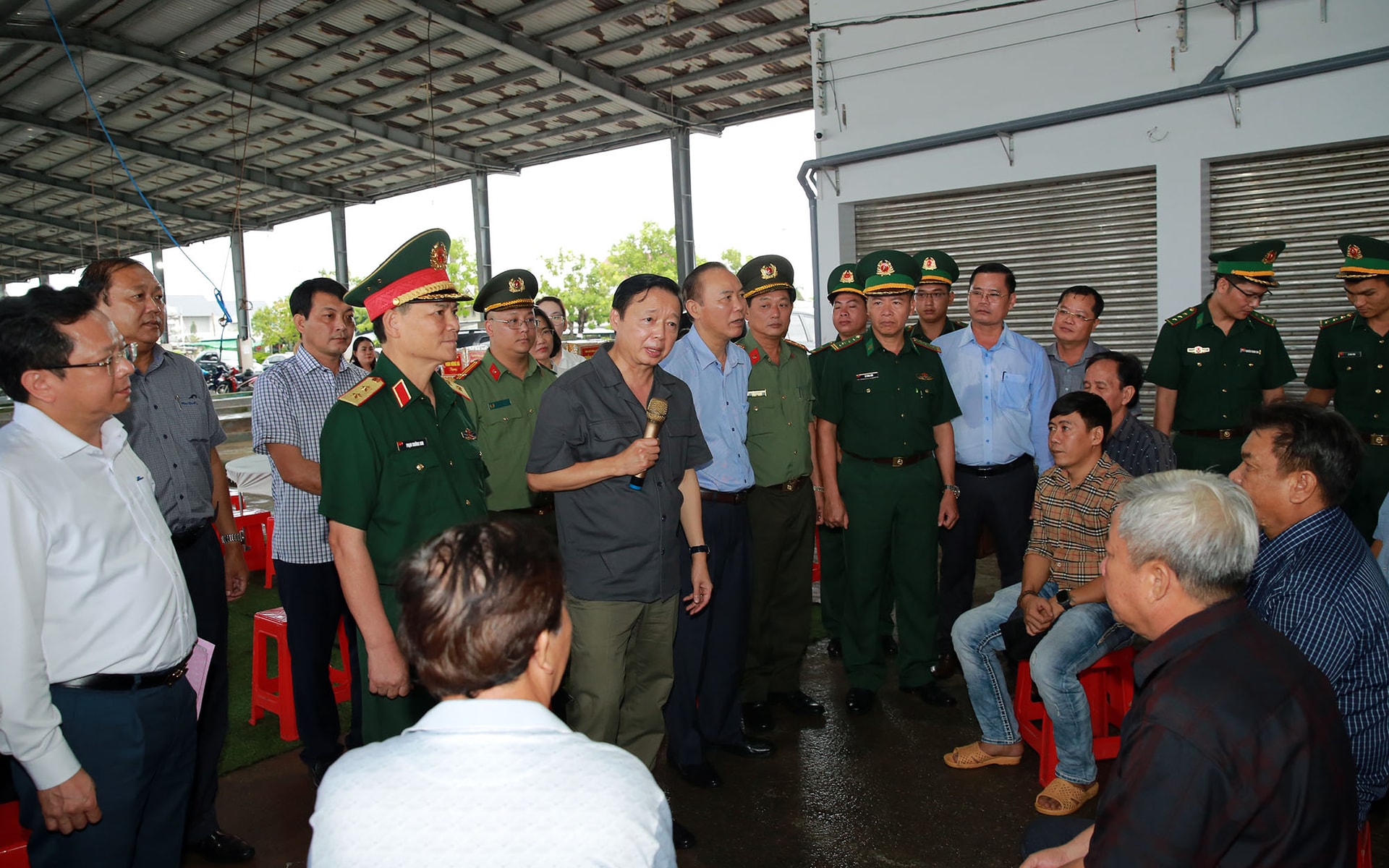 Thống nhất nhận thức, hành động quyết liệt trong gỡ 'thẻ vàng' IUU- Ảnh 2.