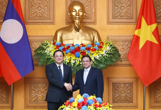 Vietnam - Laos strengthen economic connectivity, promote key cooperation projects