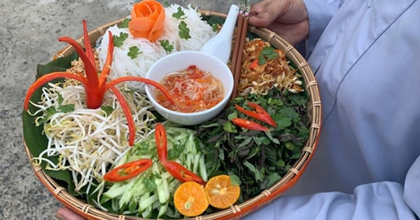 Gehen Sie nach Tay Ninh, um vegetarisches Essen zu essen