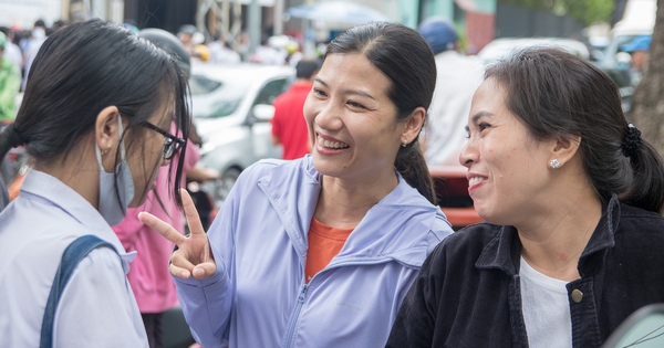 ผู้สมัครในนครโฮจิมินห์ไม่สามารถ “ยัดเยียด” วรรณกรรมสำหรับการสอบชั้นปีที่ 10 ได้ เหตุใด?