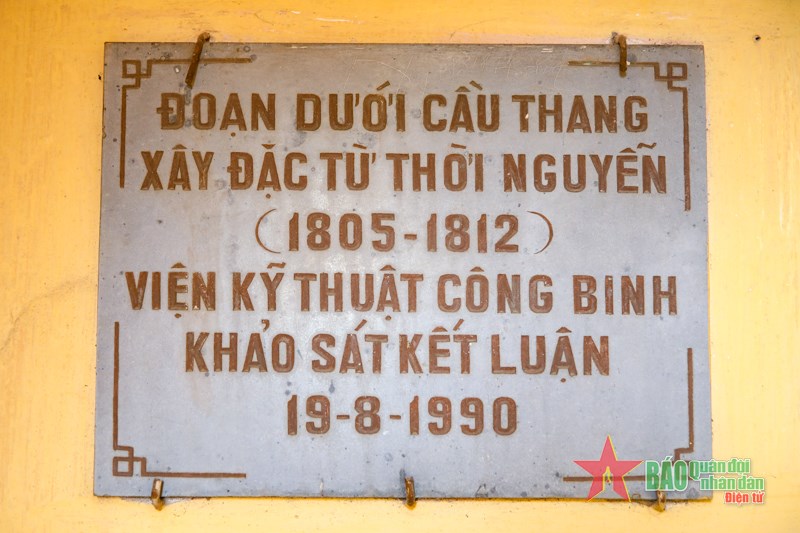 Flagpole over 200 years old in the capital: The sacred symbol of Hanoi