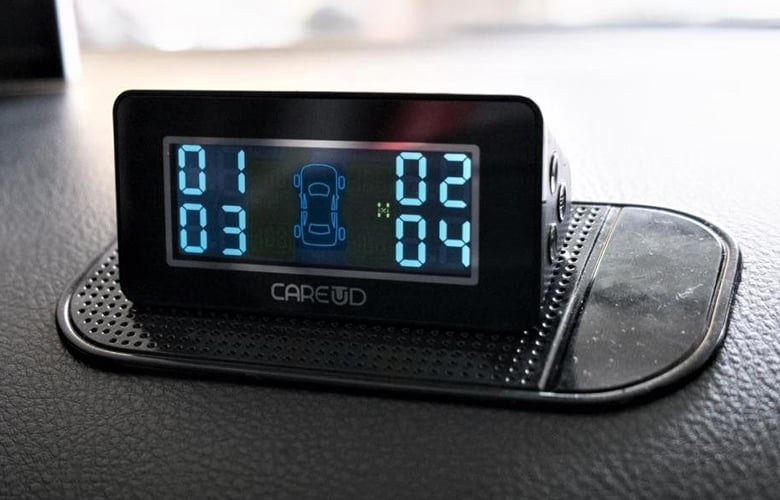 Essential accessories when buying a car picture 3